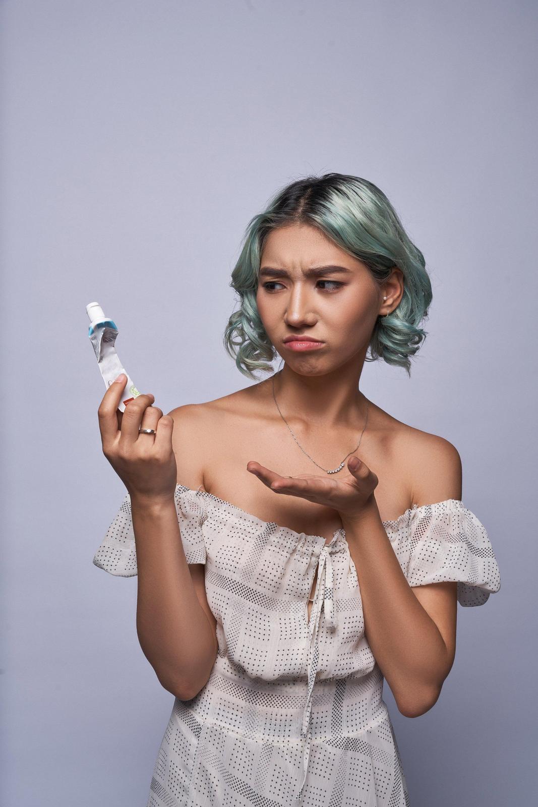 Adora versus conventional tube
